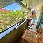 H By Hambar Gazde/Camere de închiriat *