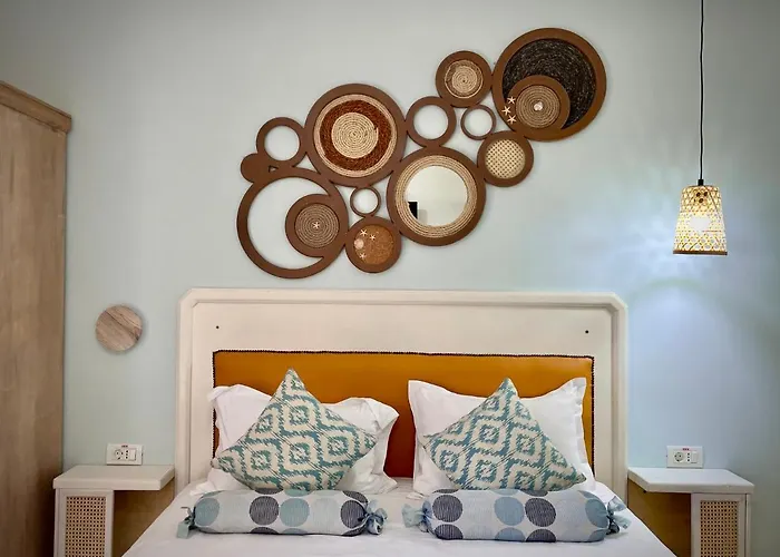 H By Hambar Homestay szállás *