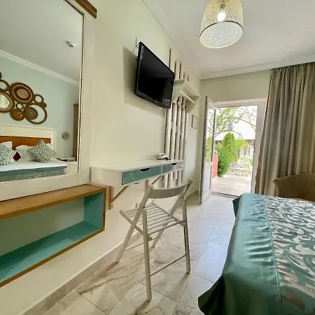 Gazde/Camere de închiriat H By Hambar