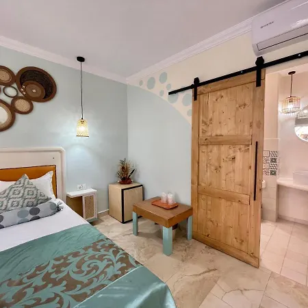 Habitación en casa particular H By Hambar *