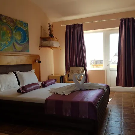 H By Hambar Habitación en casa particular