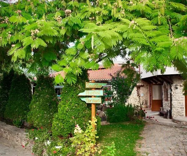 H By Hambar * 旧瓦马