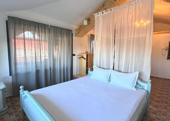 H By Hambar * Вама-Веке