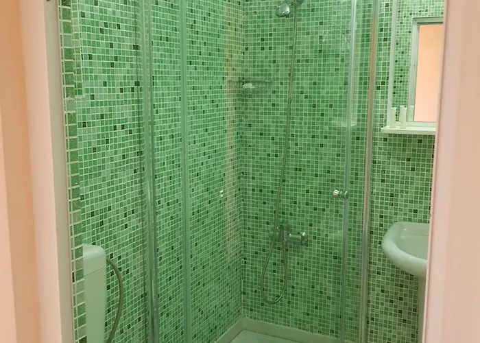 Проживание в семье H By Hambar Вама-Веке